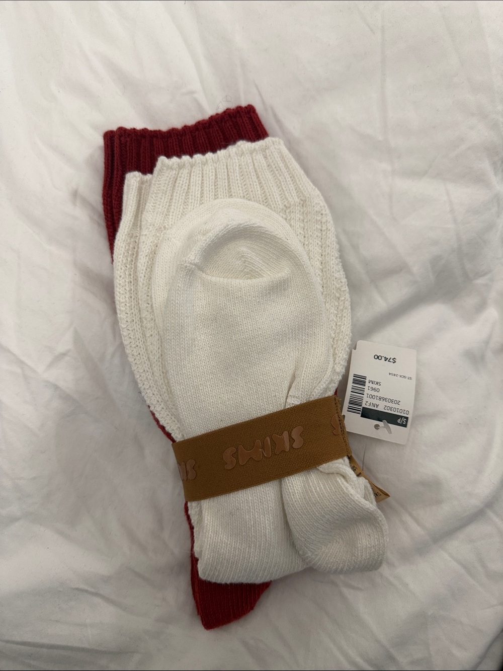 Skims socks